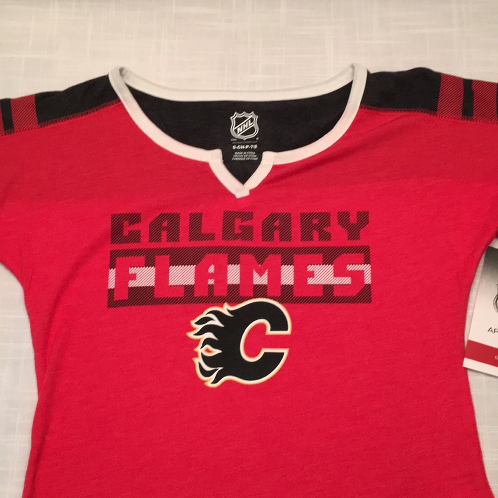 NHL Calgary Flames girls tee shirt